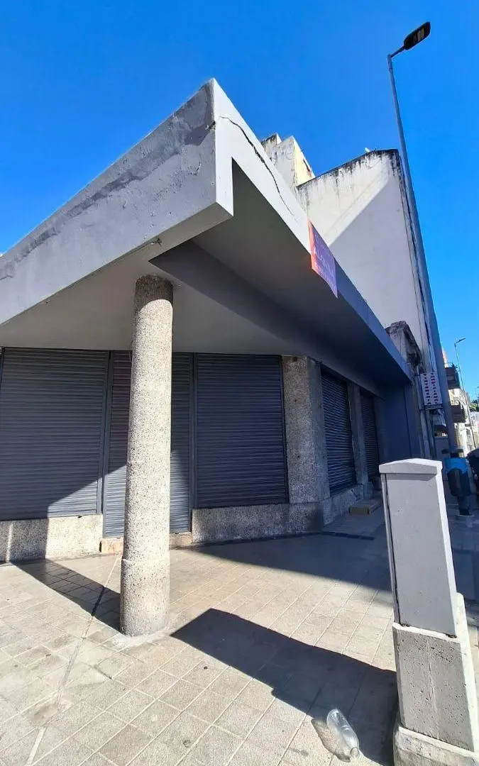Se alquila Local Comercial Esquina en zona centrica, Cordoba Capital 1