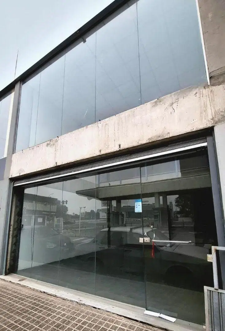 ¡Excelente Local Comercial en Esquina Estratégica! 2