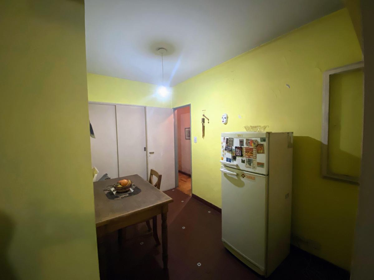 Departamento de 175 m² con Balcón: Vivienda y Oficina 1