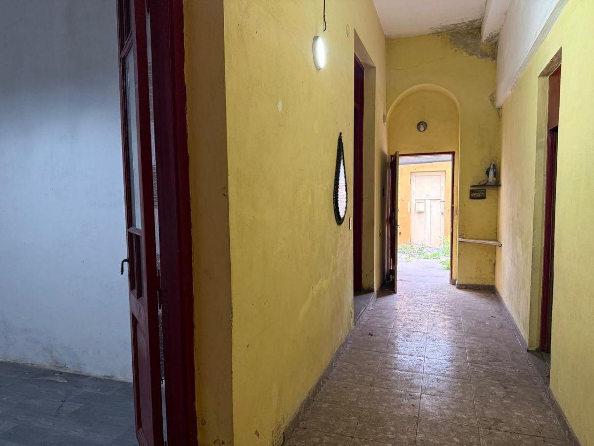 Foto de Casa en Venta Sobre Lote Propio con Terraza y Gran Potencial, imagen 5