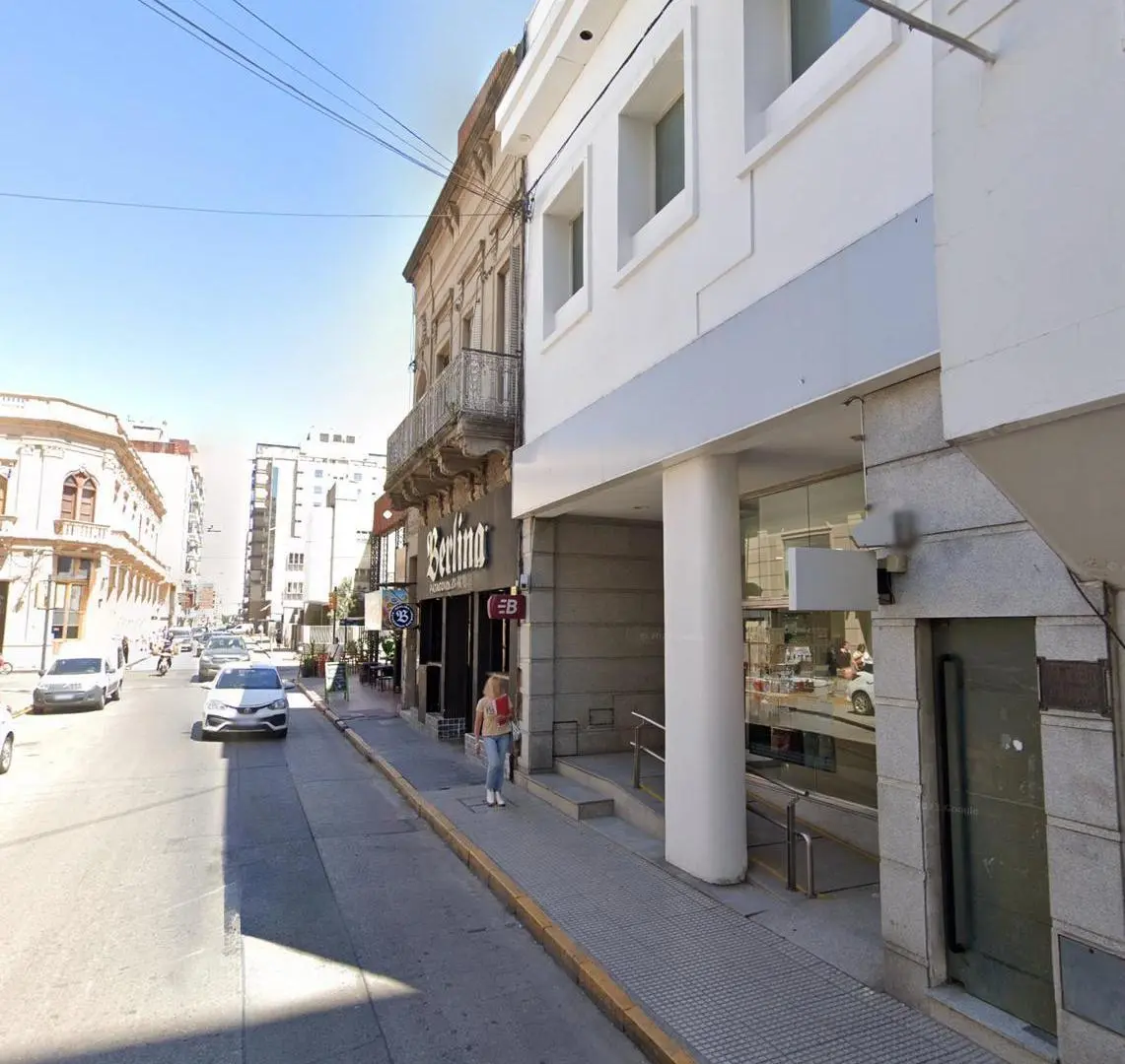 Local Comercial, San Martin al 100, Río Cuarto 2