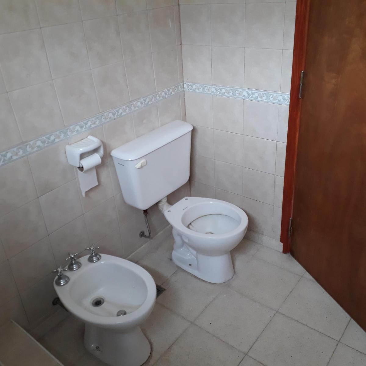 Casa con Posibilidades de Ampliación 3