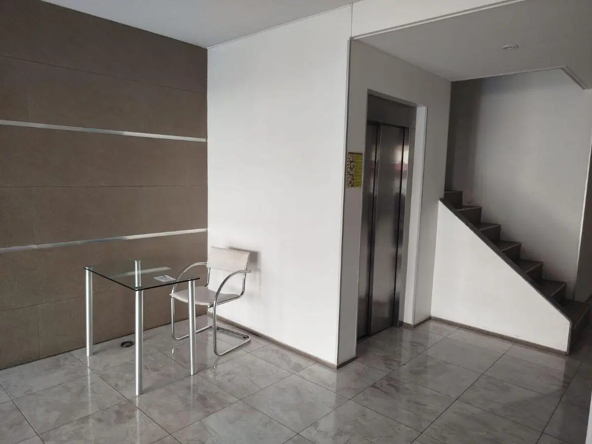 Departamento Divisible con Balcón y 34 m² Excelente Ubicación 4
