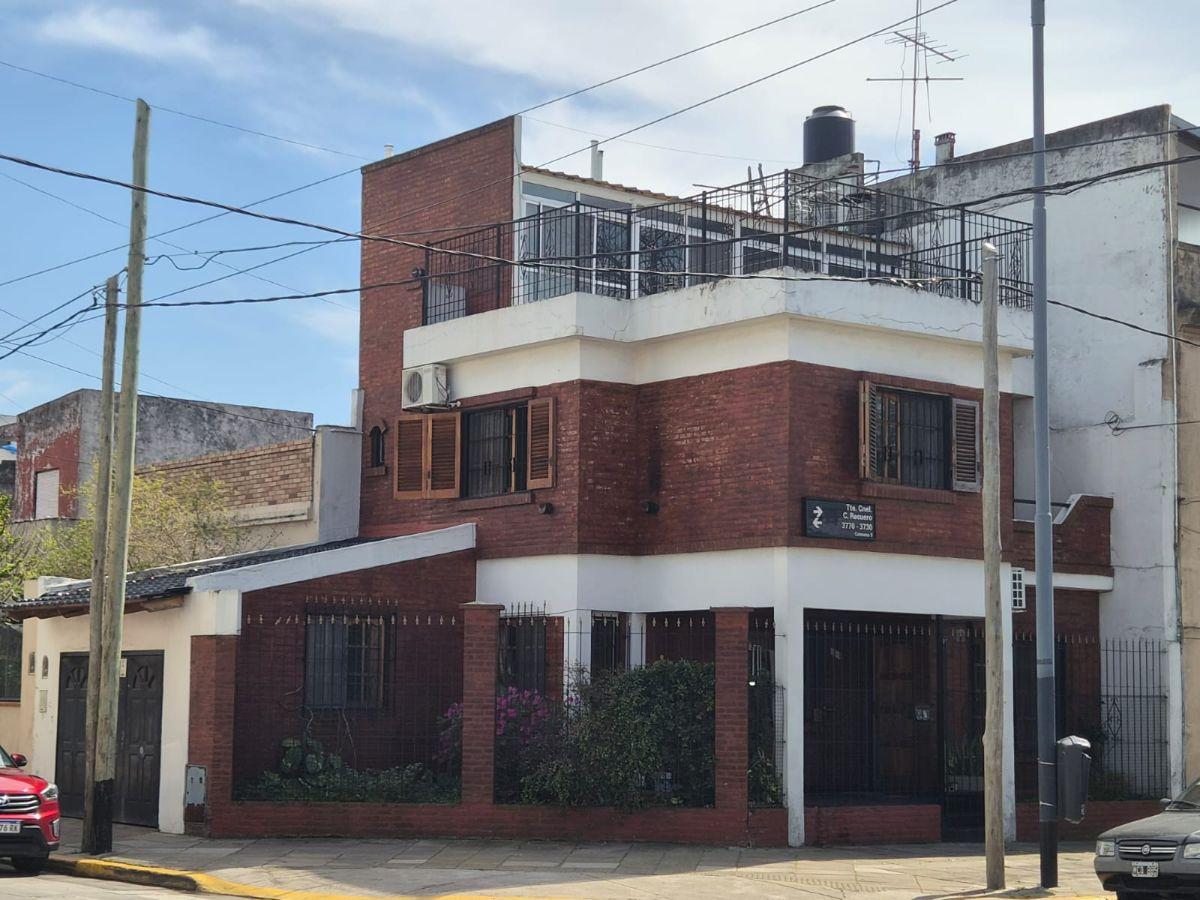 Foto de Casa de 170 m² con 3 dormitorio en venta en Parque Avellaneda, imagen 1