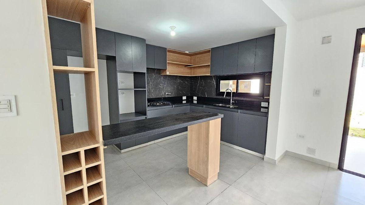 Foto de Casa en Venta a estrenar 3 dorm. 3 bañ. Colinas de Manantiales, imagen 3