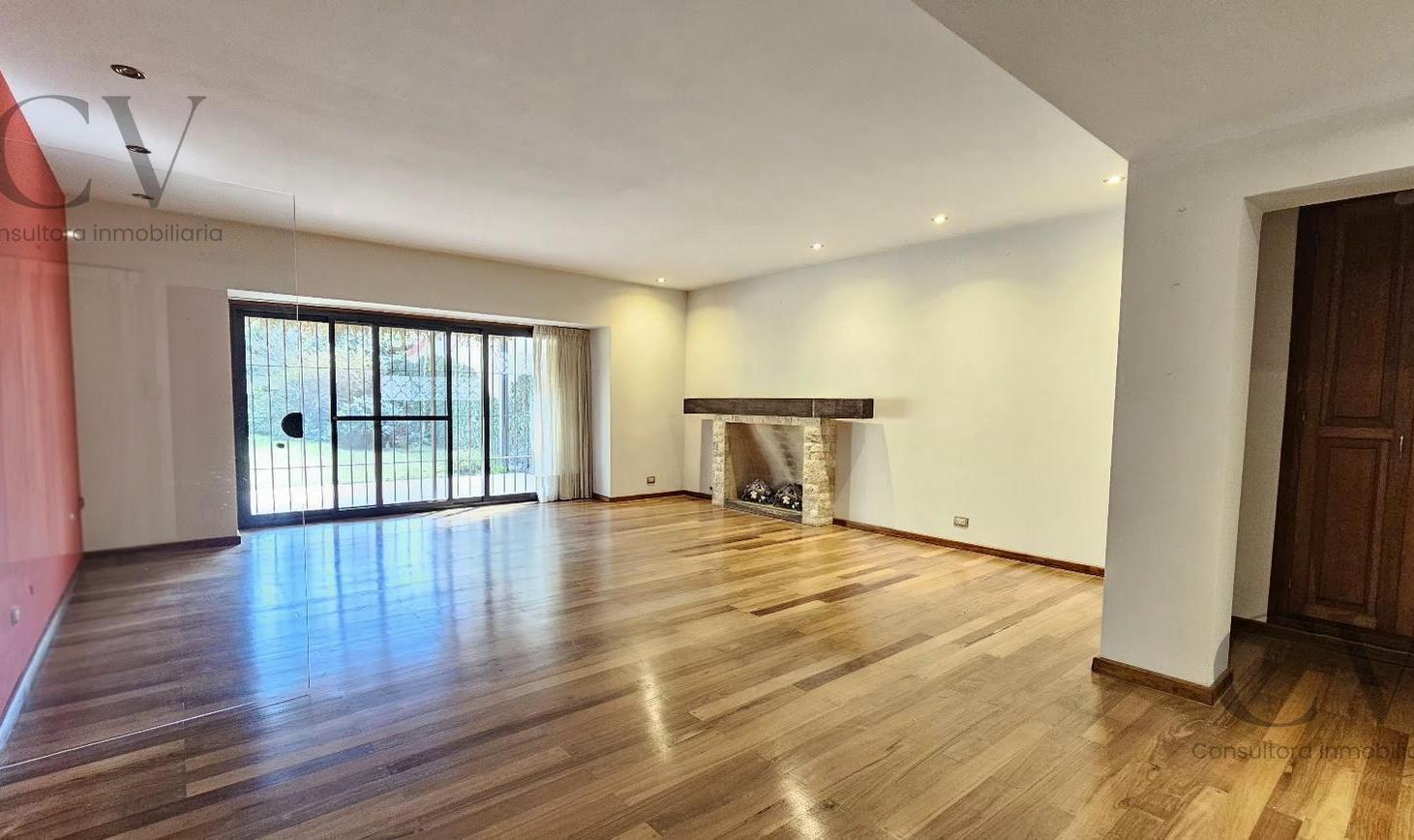 Foto de Casa en venta 3 dormitorio, escritorio,dependencia pileta Villa Allende, imagen 3