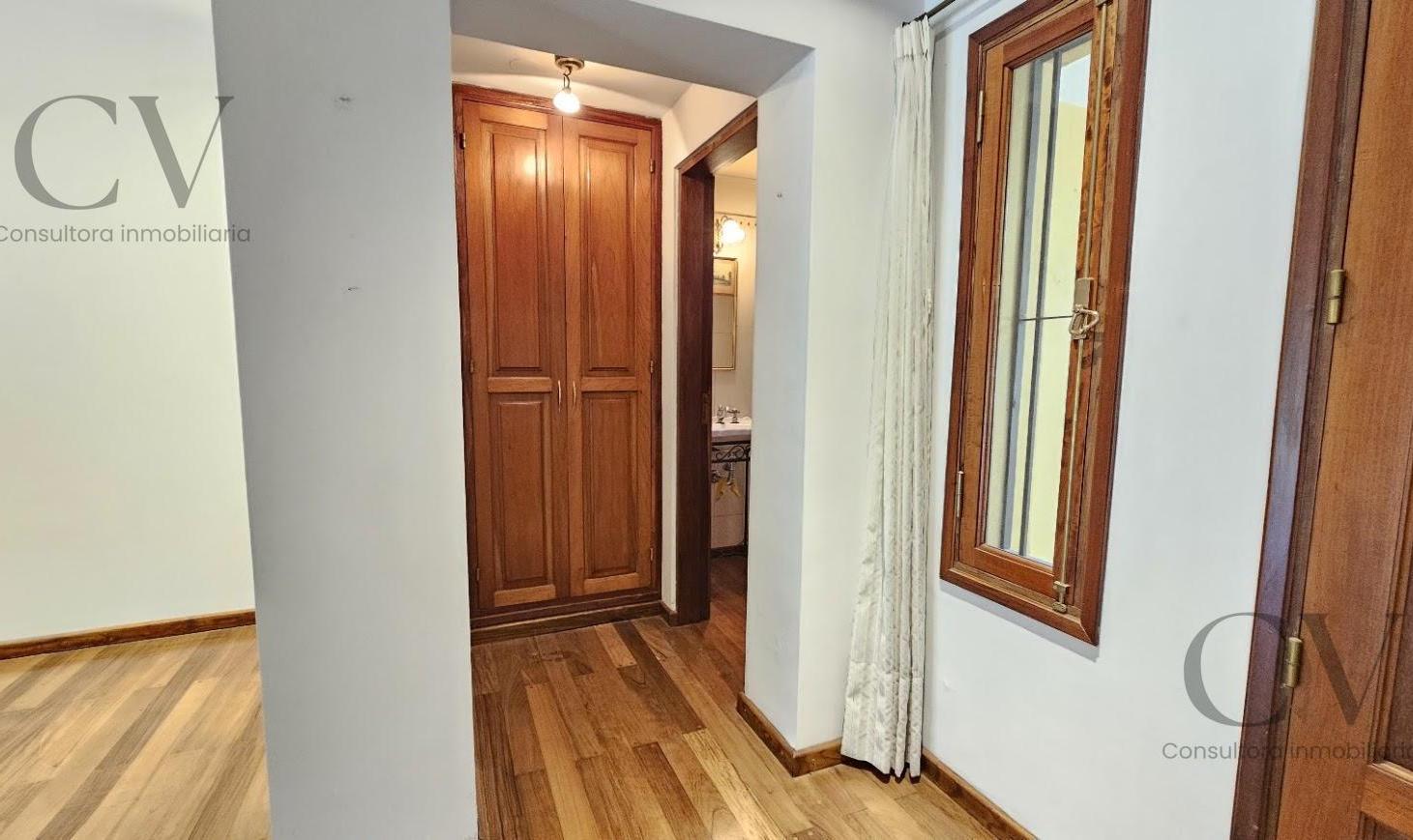 Foto de Casa en venta 3 dormitorio, escritorio,dependencia pileta Villa Allende, imagen 5