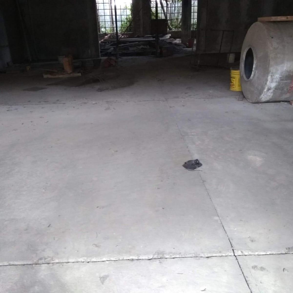 Lote de 10 X 48,50 m. con Deposito a Terminar 1