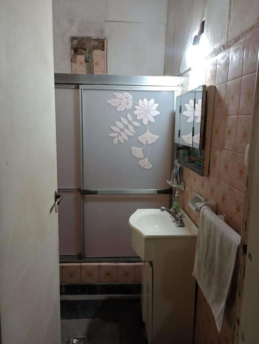 Departamento tipo Casa en Venta en Lanús Oeste