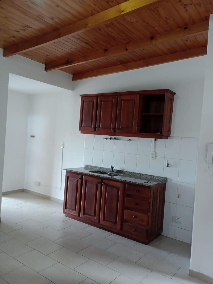 Foto de Depósito / Galpón en Venta en Lanús Oeste, imagen 5