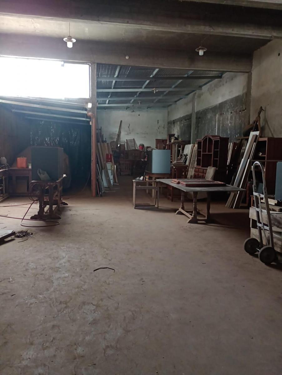 Foto de Depósito / Galpón en Venta en Lanús Oeste, imagen 3