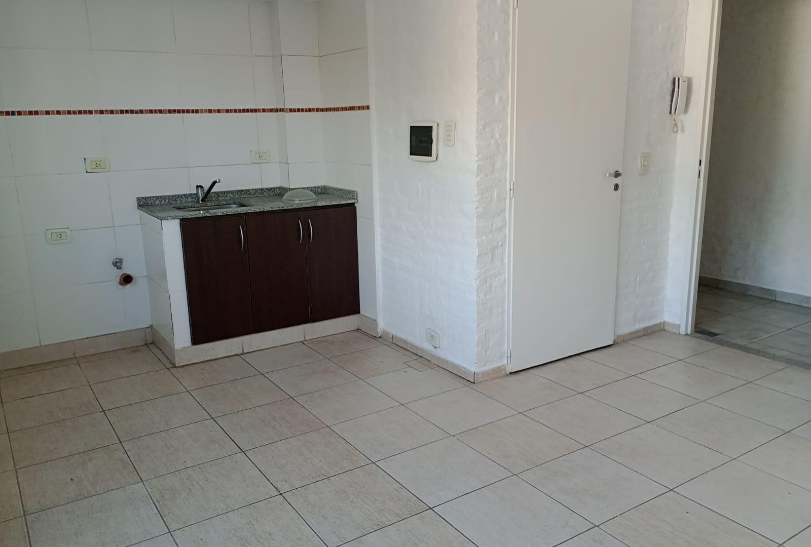 Departamento en Alquiler en Lanús Oeste