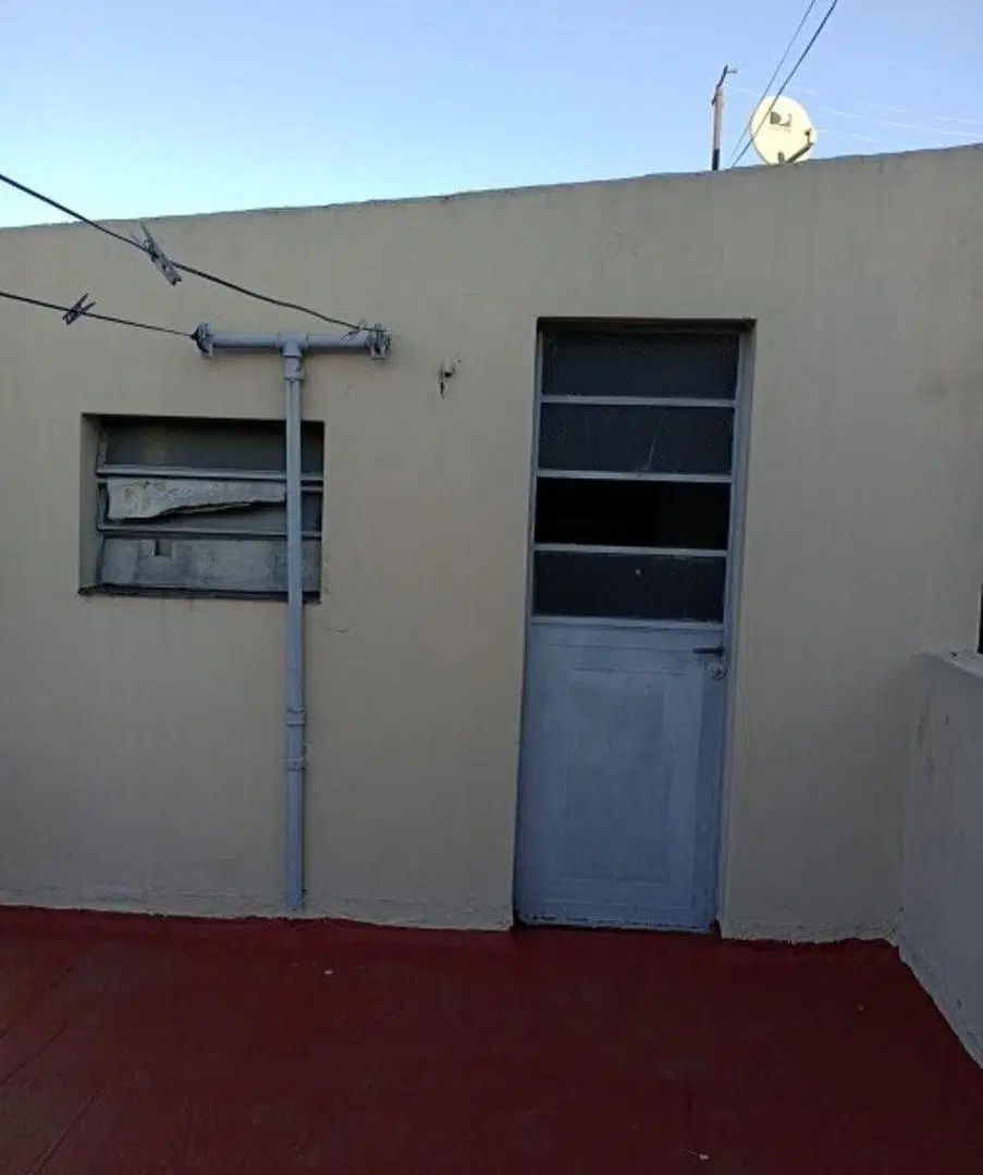 Casa en Alquiler en Remedios de Escalada 8