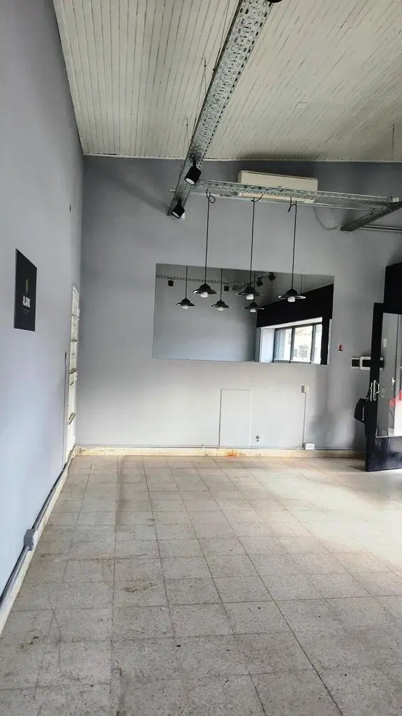 Alquiler Local comercial - Centro oeste - Neuquén Capital 3