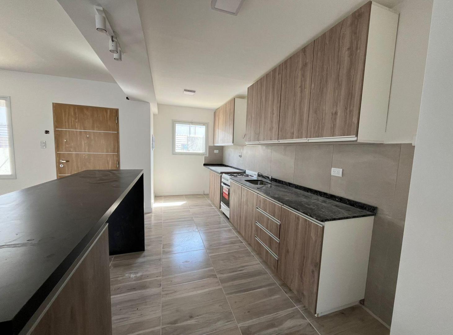 Foto de Alquiler dúplex - 2 habitaciones - B° Confluencia - Neuquén Capital, imagen 1