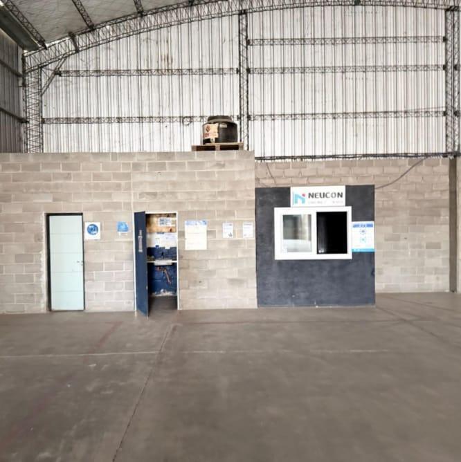 Foto de Alquiler galpón 848 m² - Plottier - Neuquén, imagen 3