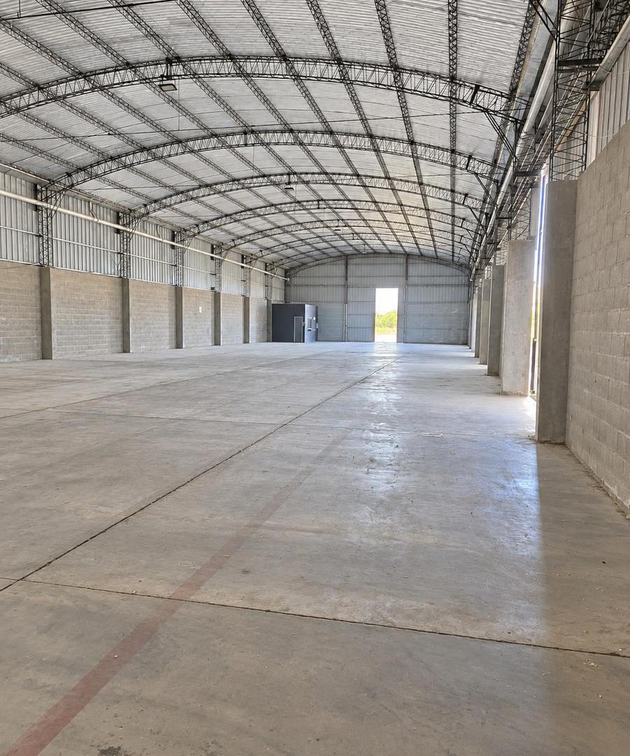 Foto de Alquiler galpón 848 m² - Plottier - Neuquén, imagen 4