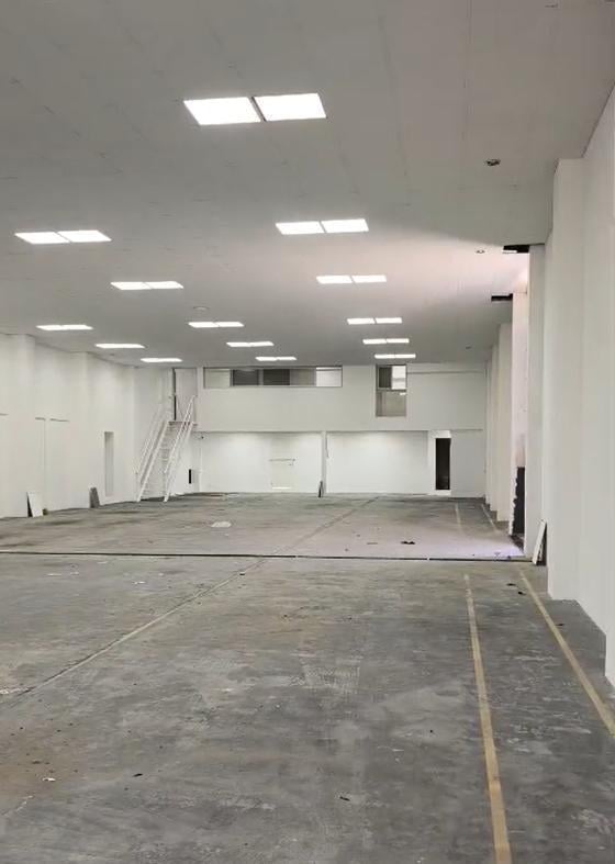 Foto de Alquiler galpón 550 m² - Neuquén Capital, imagen 1