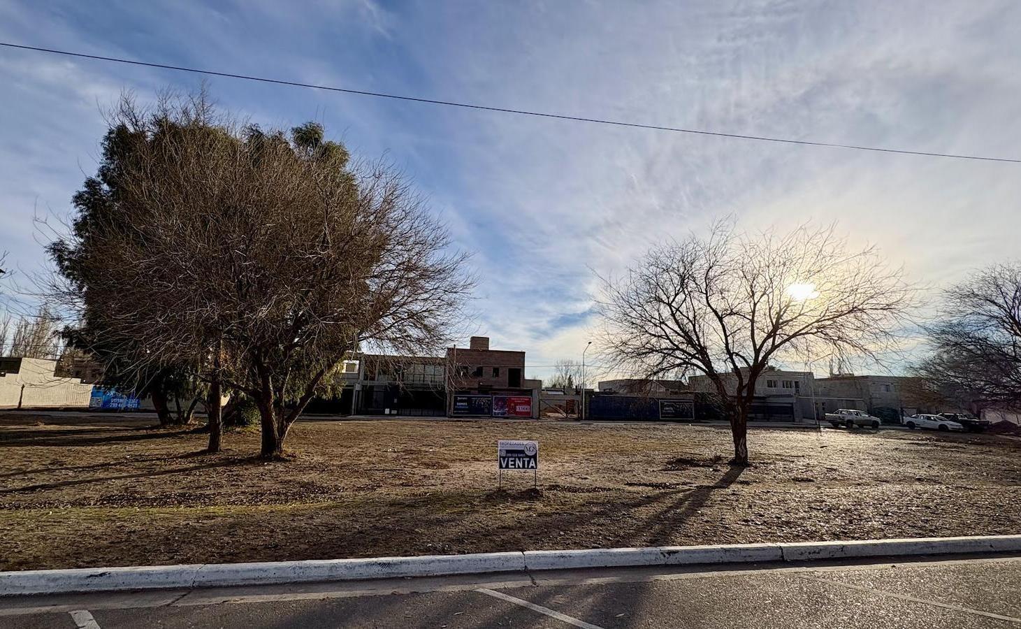 Foto de Venta de lote apto desarrollo 1032 m² - Paseo de la Costa - Neuquén, imagen 3