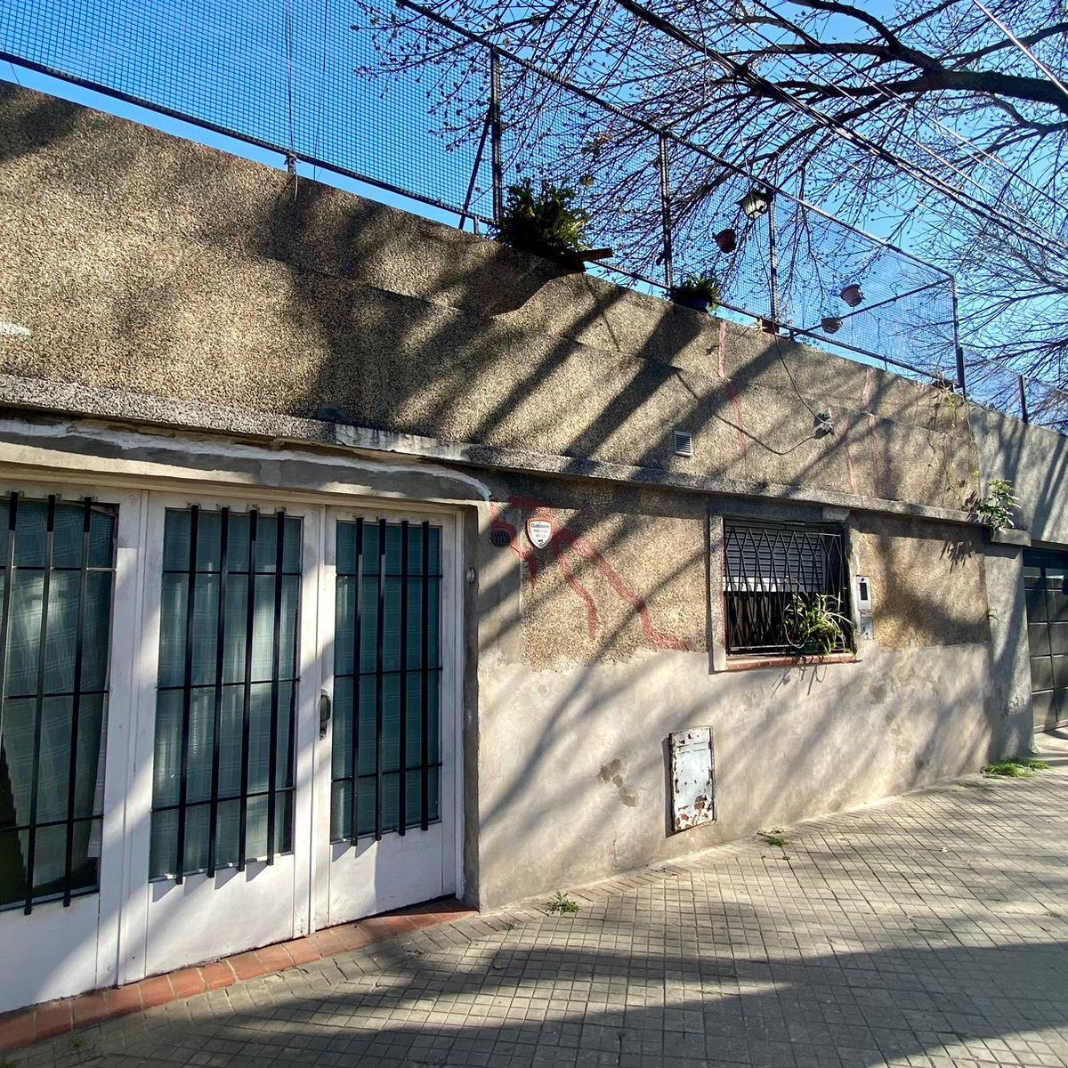 Casa en Venta - Galvez 1111