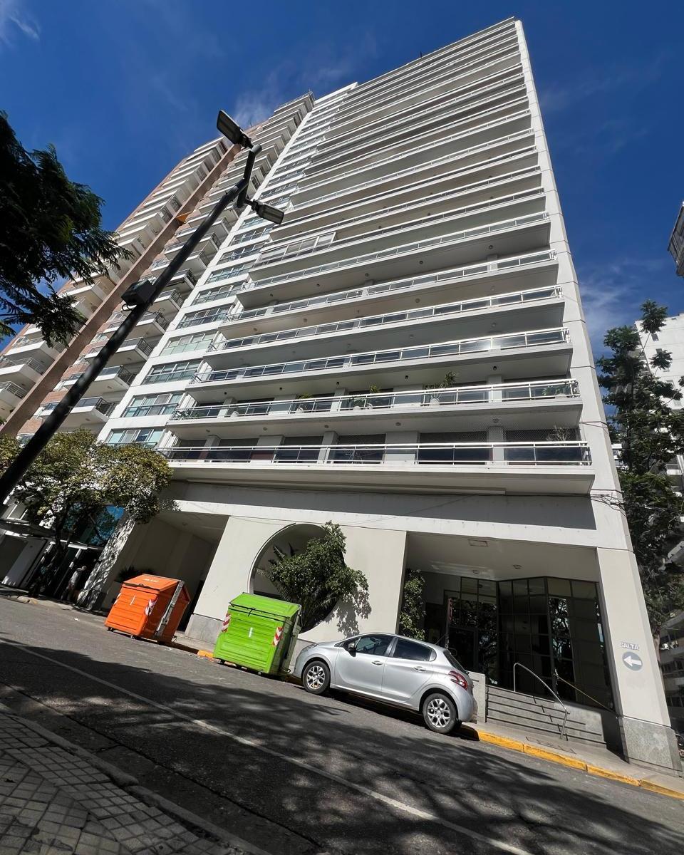 Venta Departamento 3 Dorm. con Cochera - Salta 1100 - Parque España 3