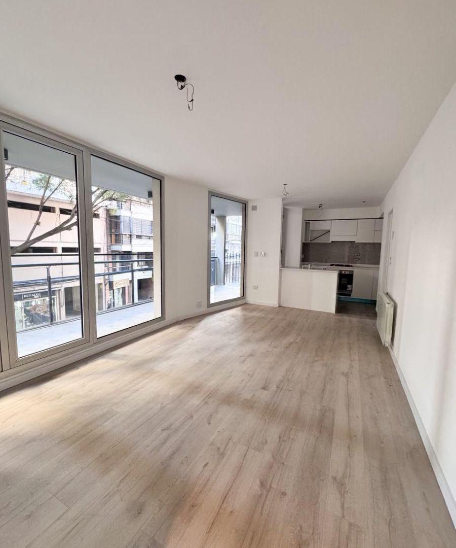 Foto de Venta Departamento de 2 dormitorios con patio - 3 de Febrero 116, imagen 3