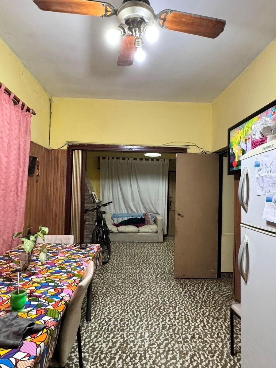 Foto de SE VENDE CASA CON IMPORTANTE TERRENO, imagen 2
