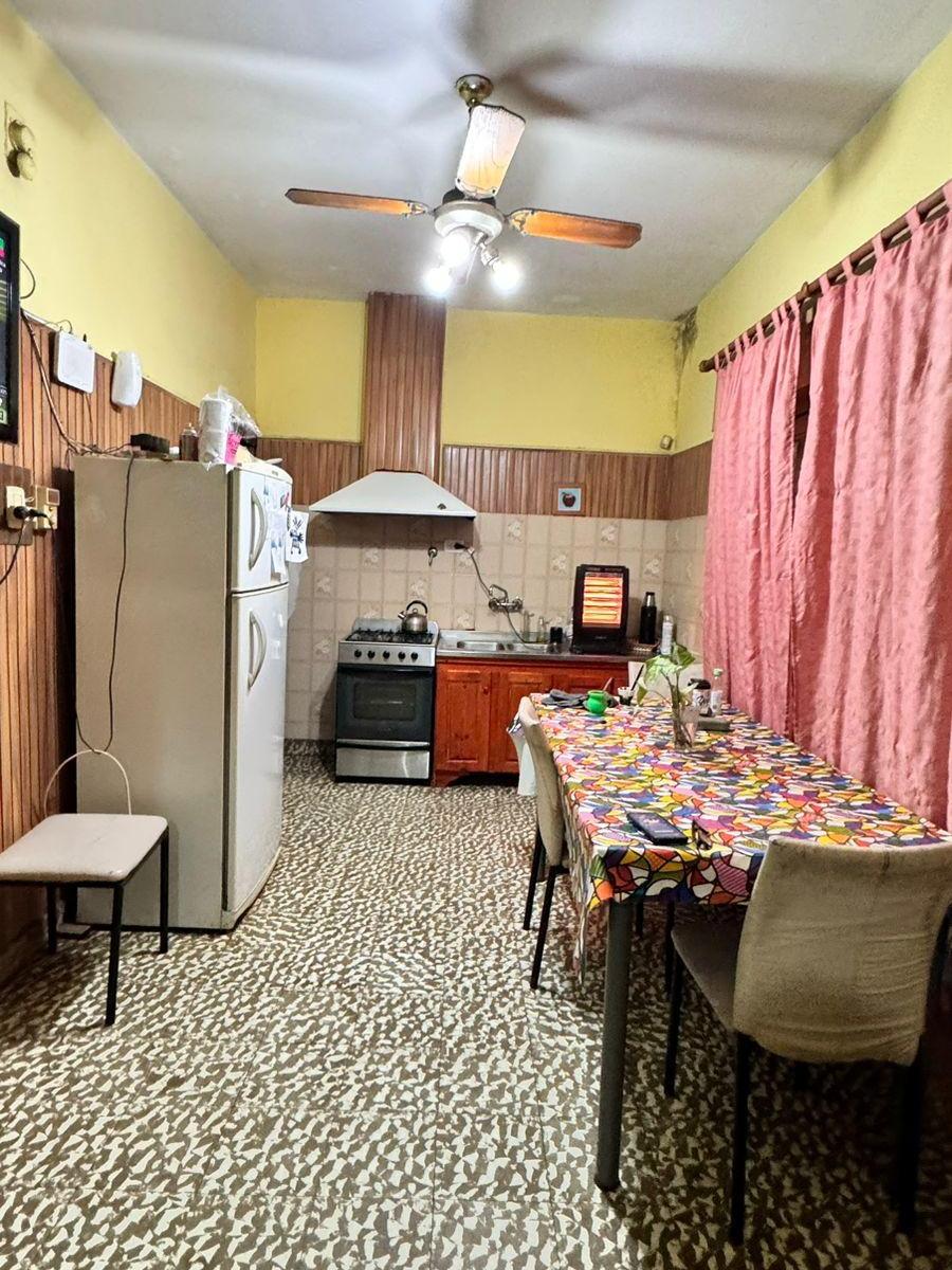 Foto de SE VENDE CASA CON IMPORTANTE TERRENO, imagen 3