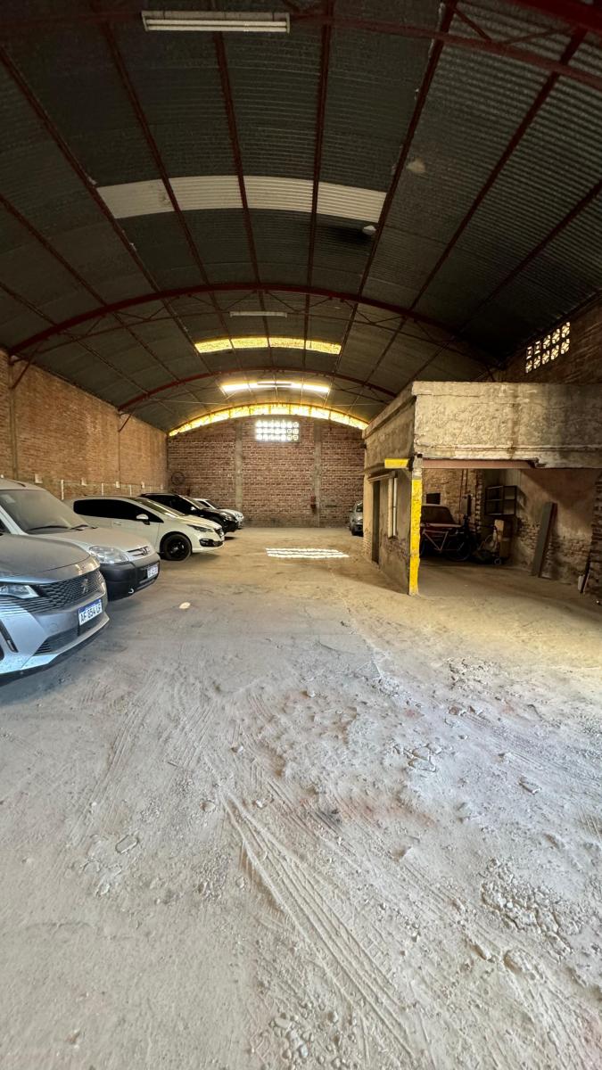 Se Vende Importante Galpón 2