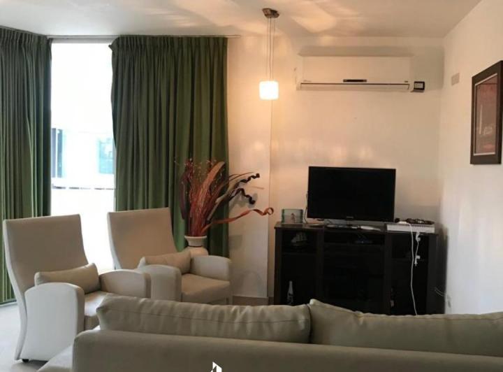 SE VENDE O PERMUTA DEPARTAMENTO EN VILLA CARLOS PAZ 5