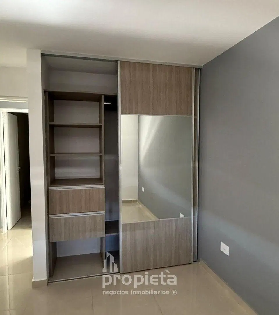 SE ALQUILA DEPARTAMENTO EN VILLA MARIA 4