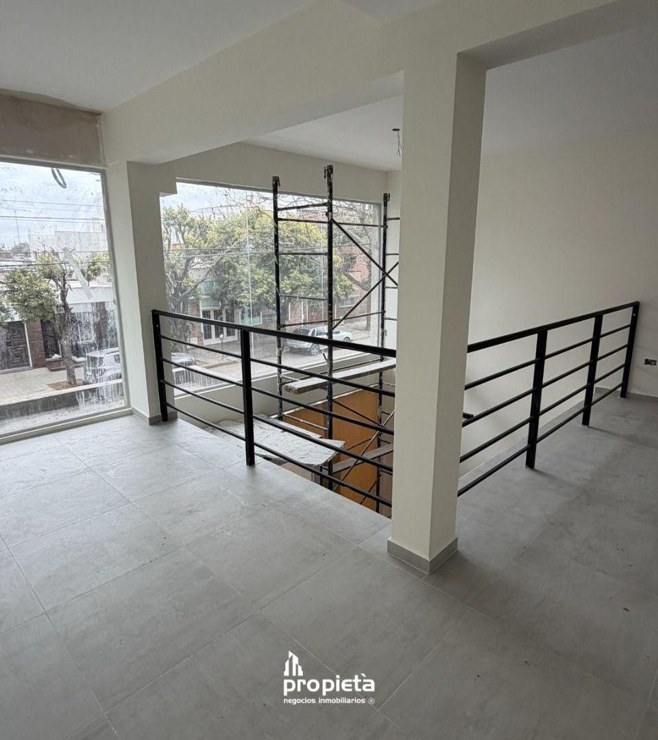 SE ALQUILA LOCAL COMERCIAL