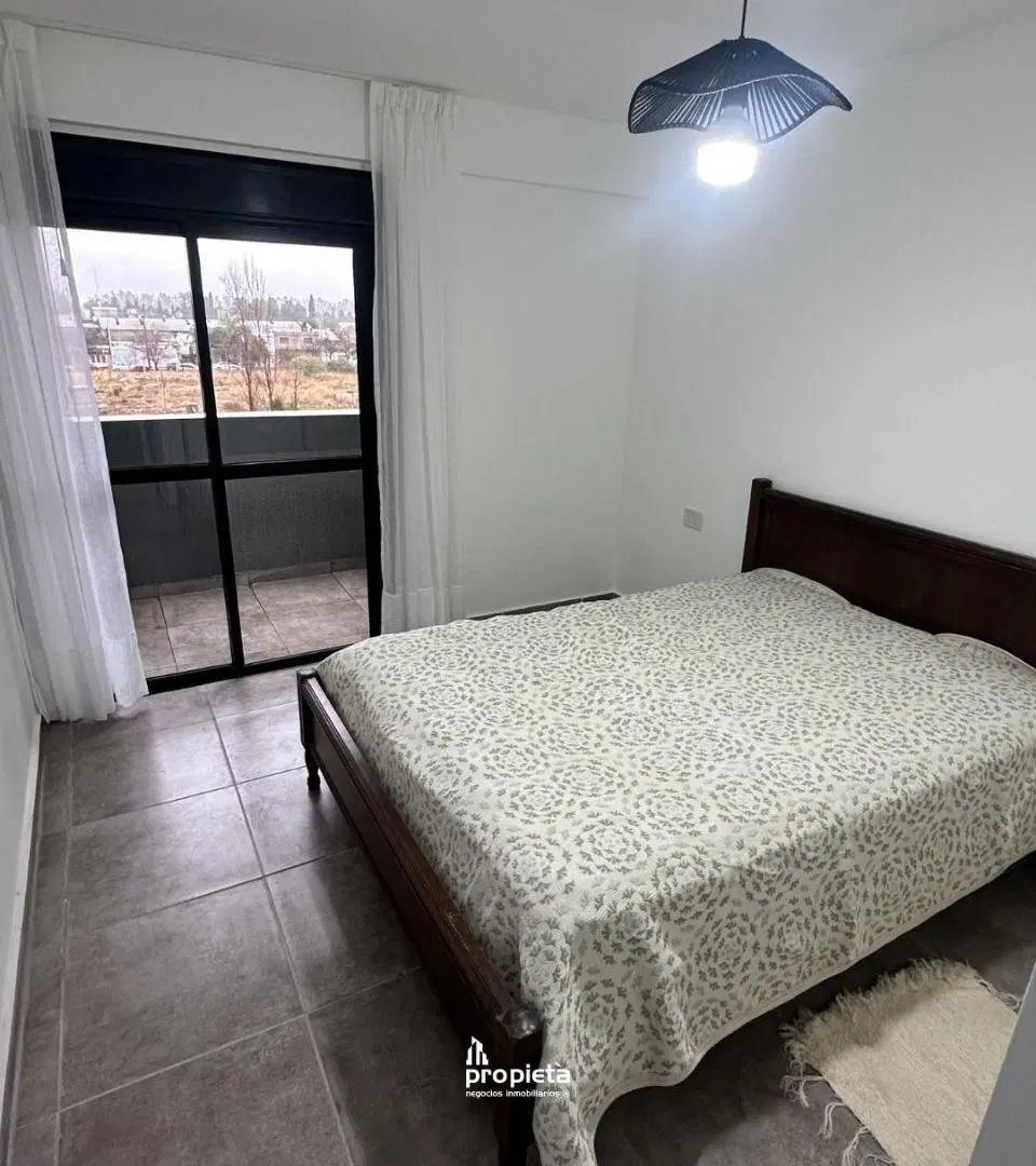 SE ALQUILA DEPARTAMENTO TEMPORARIO EN VILLA MARIA 2