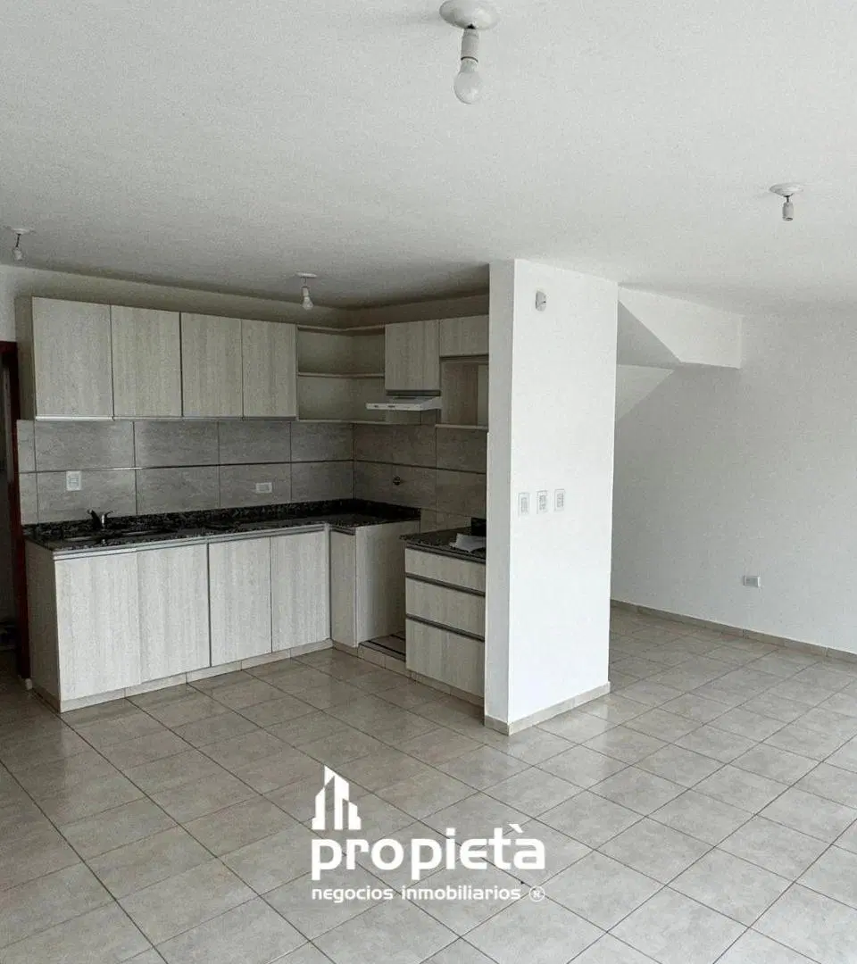 SE ALQUILA DUPLEX EN VILLA NUEVA 2