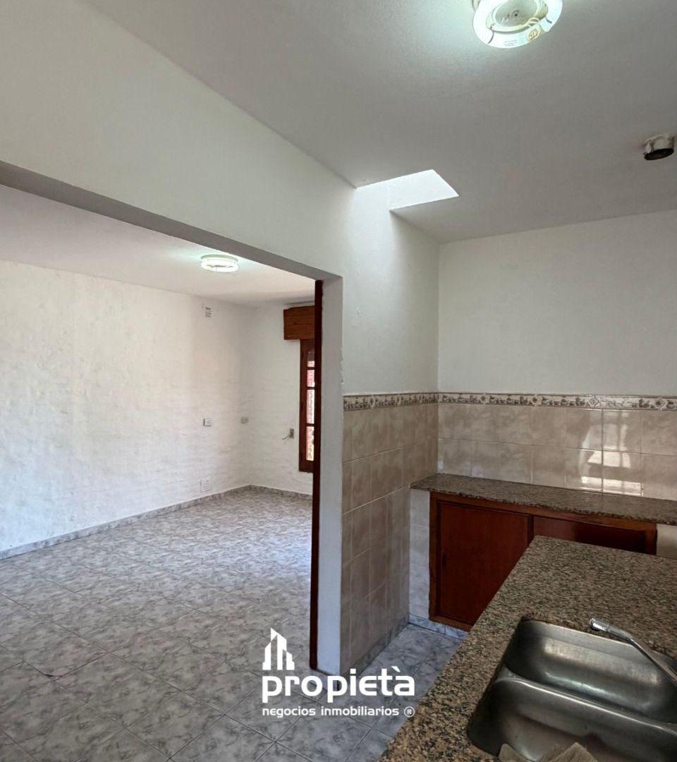 Foto de SE ALQUILA / VENDE PROPIEDAD EN TICINO, imagen 4