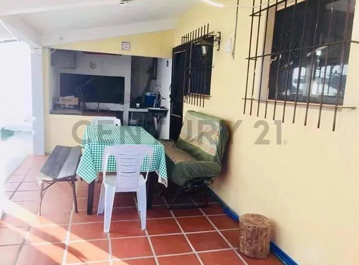 ALQUILER ANUAL PUNTA COLORADA !! CASA A UNA CUADRA DEL MAR, 2 dor, 2 baños 3