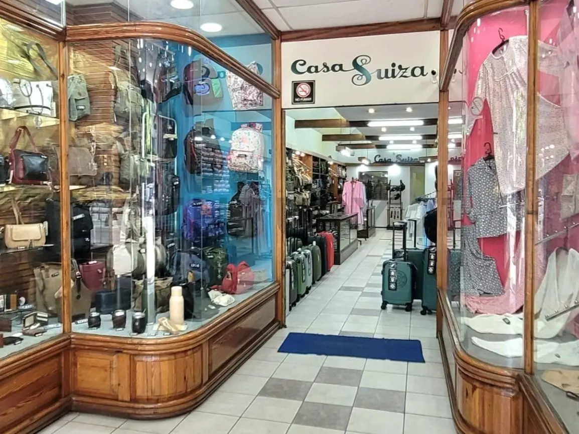ALQUILER LOCAL COMERCIAL CORDÓN  18 de JULIO, 164m2 EXCELENTE ESTADO 5