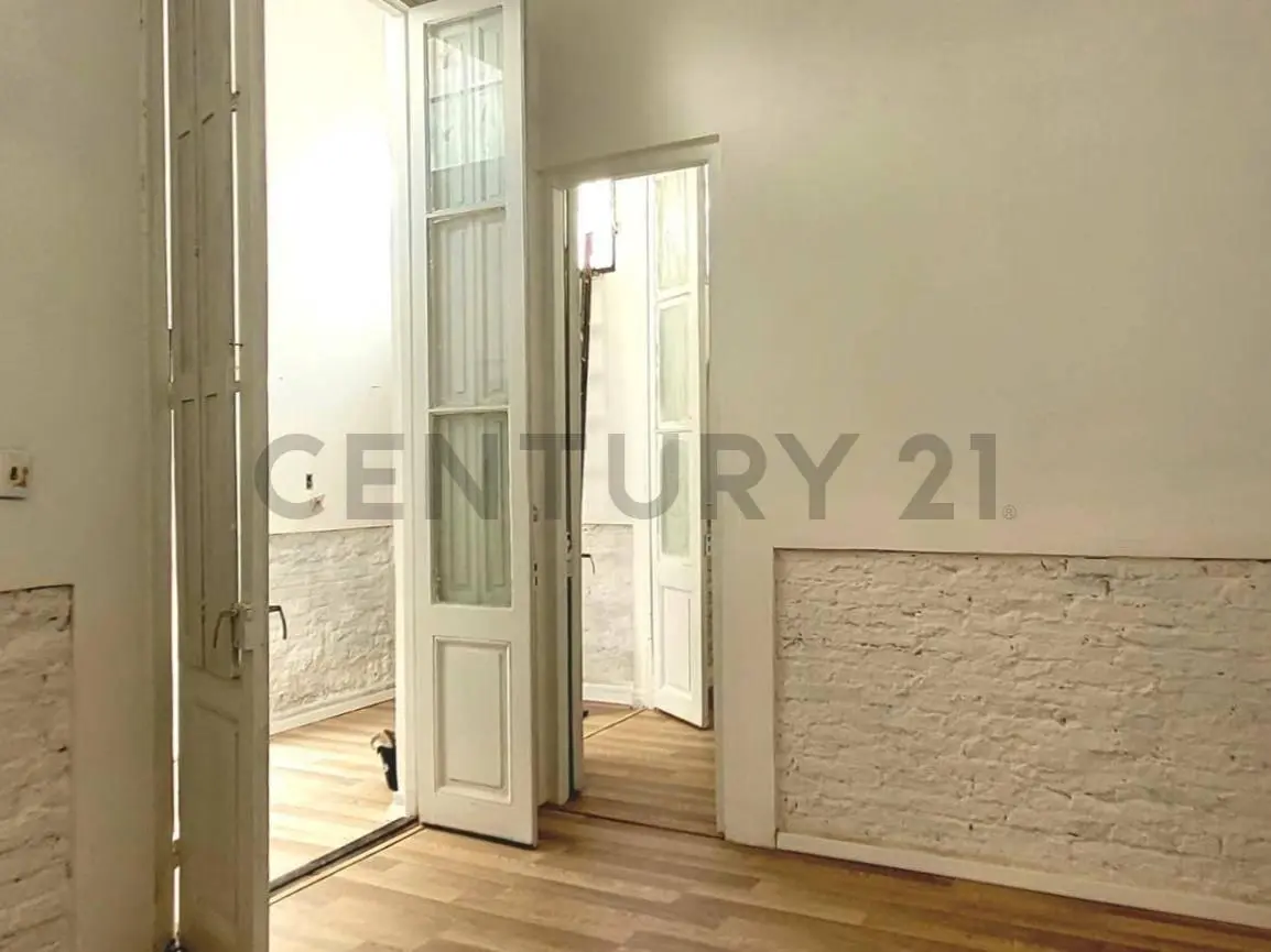VENTA A APARTAMENTO 2 dormitorios C/ RENTA Acepta Banco Sin gastos com. CORDON 4
