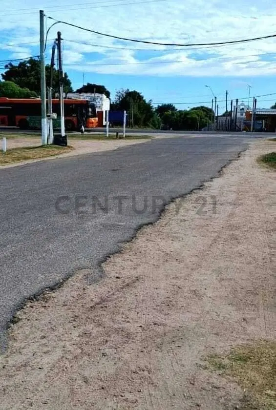 Alquiler/Local Comercial  a Estrenar/Excelente Ubicación/30m2/Ruta 1 k 27,500. 5