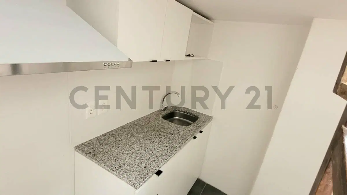 ALQUILER APARTAMENTO TIPO CASA dúplex 2 dormitorios a estrenar S/ GASTOS COMUNES 5