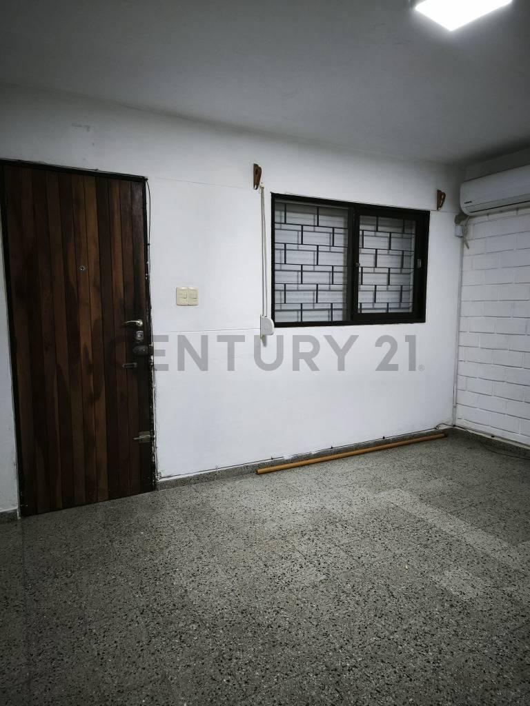 Foto de Inversión/Próximo Av.Lezica /Venta dúplex 3 Dorm /con renta $20.000Vto, imagen 4