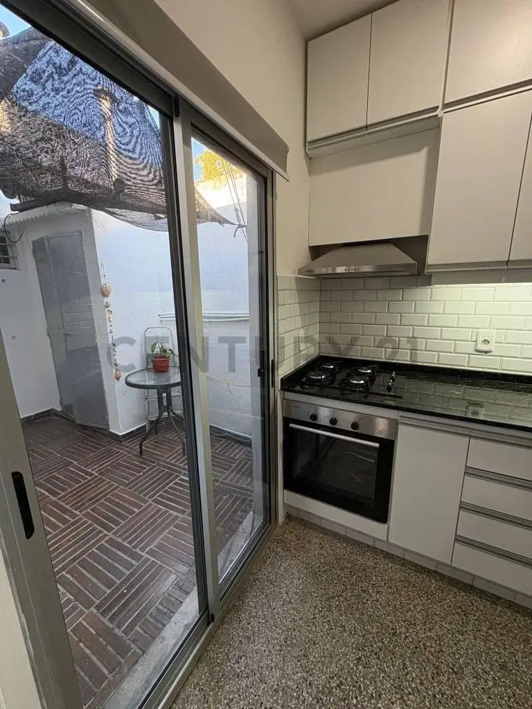 1 dormitorio con patio, reciclado a nuevo en Goes 1