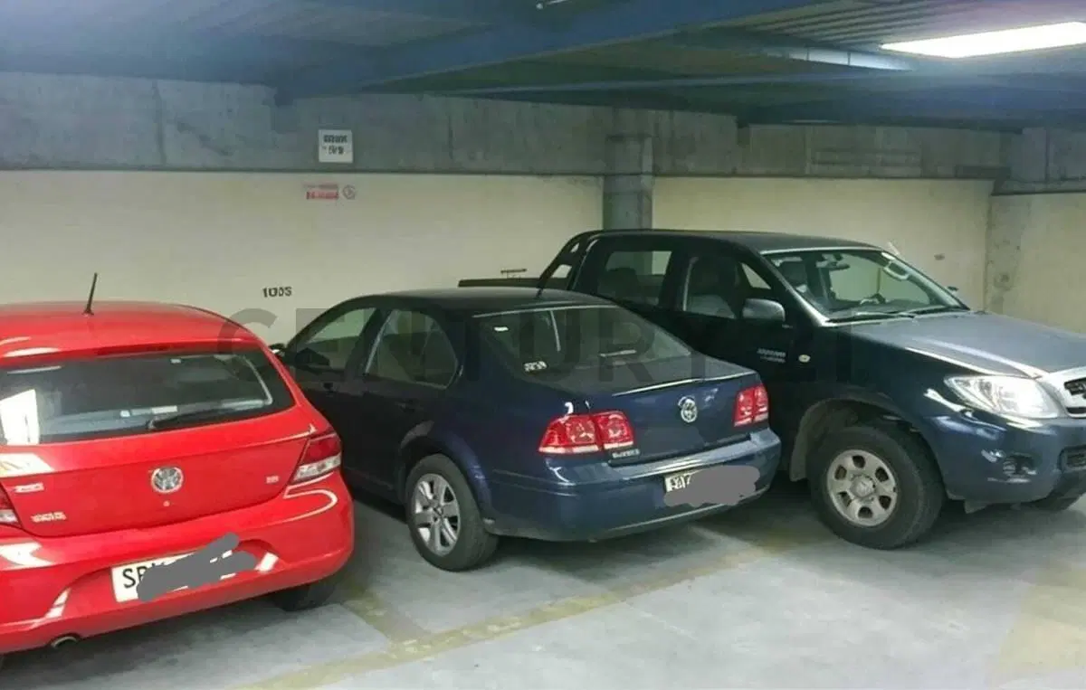 Garage en venta en zona céntrica: cómodo, seguro y de fácil acceso. 4
