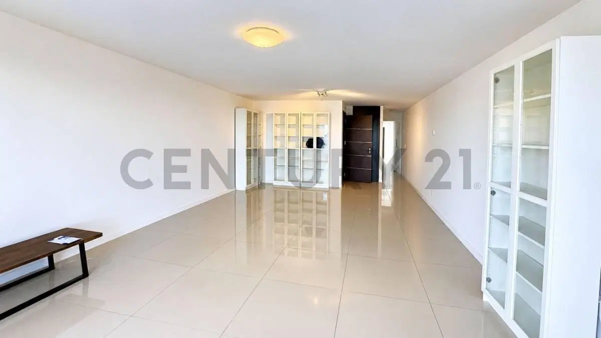 ALQUILER APTO FRENTE AL MAR,BUCEO/MALVIN,BALCON,3 DOR,3 BAÑOS,GARAGE X2,PISCINA 3