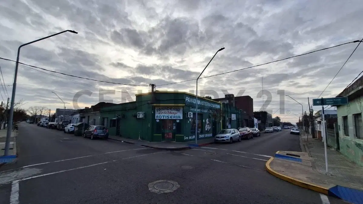 Maldonado Atención Desarrolladores Equina 1297M2  apto edificio 9 pisos 2