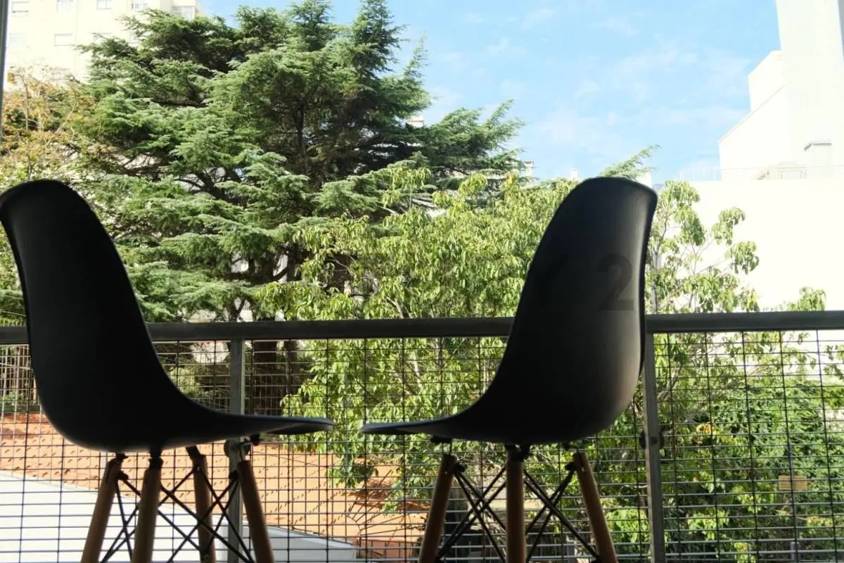 VENTA MONOAMBIENTE LUMINOSO A PASOS DE WTC 2