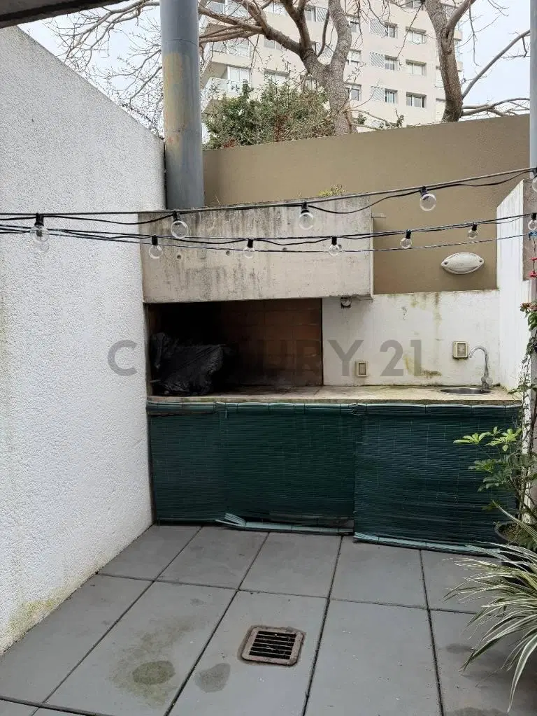 MONOAMBIENTE con Patio y Parrillero EXCLUSIVO 5