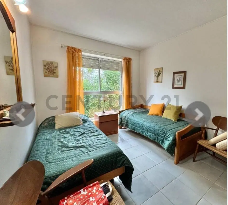 Venta Nuda propiedad Rambla Punta del Este -Apto 2 Dor -2 Baños Gje USD170.000 4