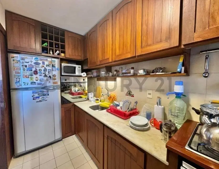 Venta Nuda propiedad Rambla Punta del Este -Apto 2 Dor -2 Baños Gje USD170.000 3