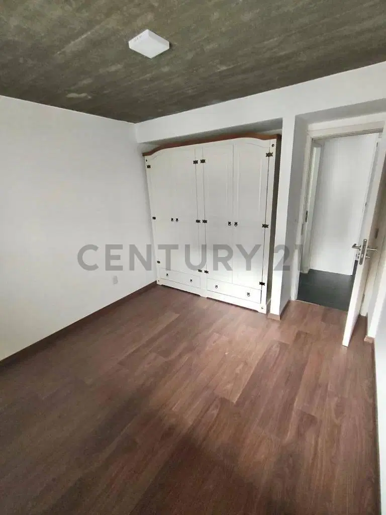 VENTA APTO c/ TERRAZA Y PARRILLERO EXCLUSIVOS - POCITOS NUEVO/LA MONDIOLA 2